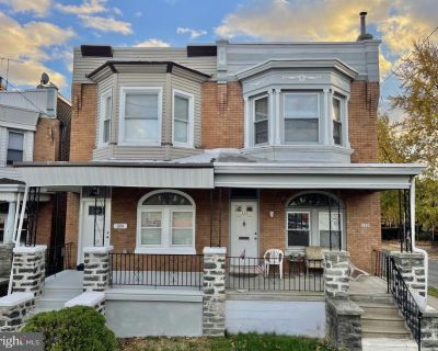 5 Bedroom 3BA 2216 ft Townhouse For Sale in Philadelphia, PA