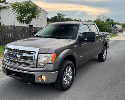 2013 Ford F150 SuperCrew Cab XLT Pickup 4D 5 1/2 ft