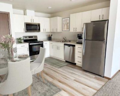 2 Bedroom 1BA 707 ft Pet-Friendly Apartment For Rent in Everett, WA