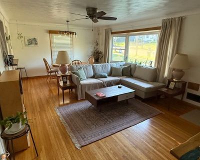 I am looking for 1 or 2 roommates as I have 2 available rooms. I currently live in the house with my girlfriend. Clean place, with nice backyard. Large basement, kitchen and living room. Laundry room in the basement, plenty of storage space.. 2 Bedroom. 1 Bathroom