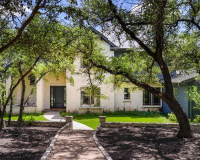 5215 Buckman Mountain Rd. Property for Rent in Austin, TX for $20,000 with 6 bedrooms and 6 full baths, 1 half bath. This 5,841 square foot property was built in 2012 on a lot size of 2.44.. Available for immediate occupancy! Privacy in the middle of Westlake! Set on almost 2.5 acres, this custom home enjoys city views, massive flat-yard space, oversized decks around the pool and hot tub, a lar...