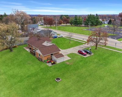 3 Bedroom 2BA 2140 ft Single Family House For Sale in Poplar Grove, IL