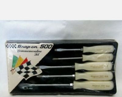 Snap - On  5 Piece Screw Driver set