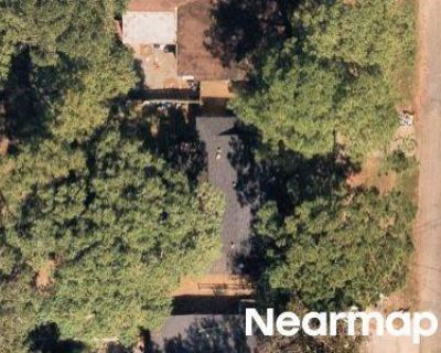 3 Bed 2 Bath Foreclosure Property in Laurel, MS 39440 - Sunflower Dr