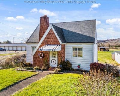 3 Bedroom 1BA 1420 ft Single Family Home For Sale in HUNTINGTON, WV