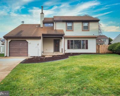 3 Bedroom 1BA 1850 ft Single Family House For Sale in Wilmington, DE