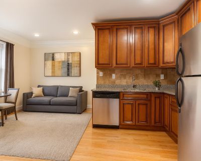 2 Bedroom 1BA 625 ft Apartment For Rent in Jersey City, NJ