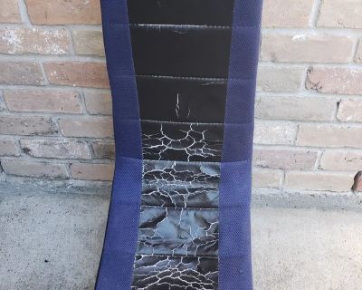 gaming chair