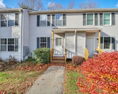 2 Bedroom 1BA 1230 ft Condo For Sale in Coventry, CT
