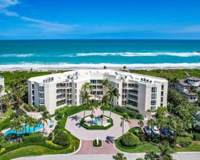 3 Bedroom 3BA 2625 ft Condominium For Sale in STUART, FL