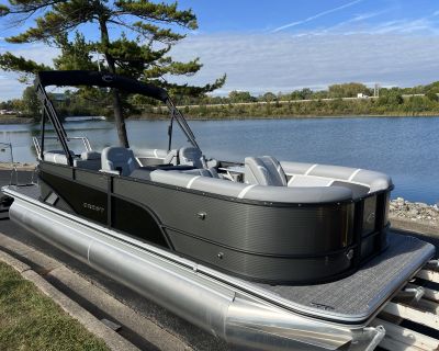 2025 Crest Pontoons Classic 220 SLC Tritoon