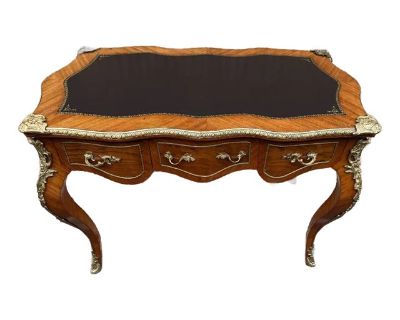 French Louis XV Kingwood Leather Top Bureau Plat Writing Table Desk With Mounted Gilt Bronze