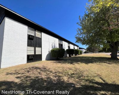 2 Bedroom 1BA Pet-Friendly Apartment For Rent in Lawton, OK