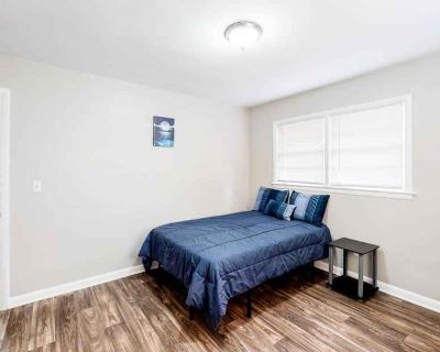 Dan - A (Has an Apartment). Room in the 1 Bedroom 1BA Apartment For Rent