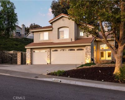 4 Bedroom 3BA 1981 ft Single Family House For Sale in Castaic, CA