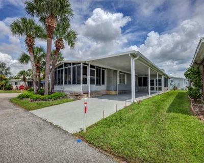 2 Bedroom 2BA 1344 ft Furnished Manufactured Home For Sale in PORT CHARLOTTE, FL