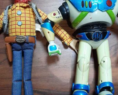 Woody and Buzz Lighting doll/robot duo