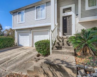Raintree Bnd, Lithonia, Home For Rent