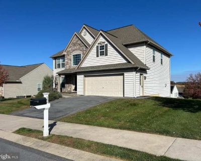 3 Bedroom 3BA 2592 ft Furnished Apartment For Rent in Lancaster County, PA