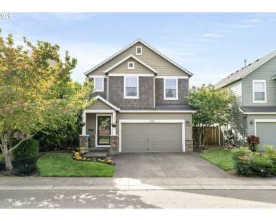 Beautiful 4 Bed, 3 Bath Canby Home for Rent. image_url. In unit laundry Patio / balcony Dishwasher Pet friendly Garage Walk in closets Unit Amenities air conditioning dishwasher garbage disposal in unit laundry microwave patio / balcony range walk in closets Property Amenities pet friendly on-site laundry parking garage internet access cats allowed dogs allowed. Pets allowed. 4 Bedroom. 3 Bathr...