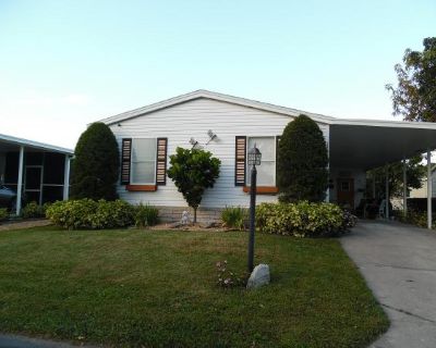 3 Bedroom 2BA 1352 ft Mobile Home For Sale in Orlando, FL