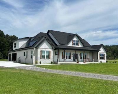 4 Bedroom 4BA 3170 ft Single Family Home For Sale in CONWAY, AR