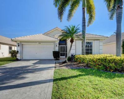 3 Bedroom 2BA 1325 ft Single Family Home For Sale in WELLINGTON, FL
