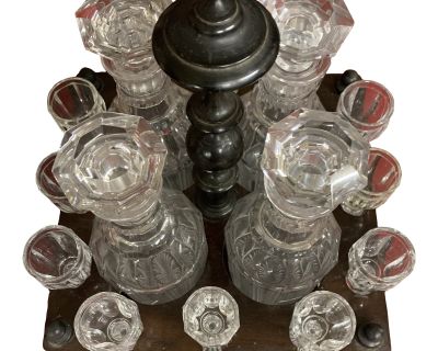 Wood & Crystal Liquor Cabinet, 16 Pieces