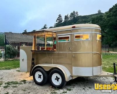 Charming - 7.5' x 9' Horse Trailer Concession Conversion | Mobile Bar