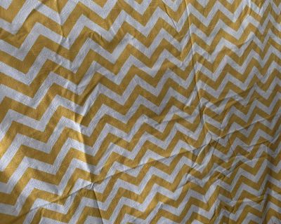 Chevron curtain 100 to 95