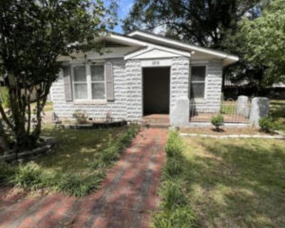 2 Bedroom 2BA 1044 ft Single Family Home For Sale in COLUMBIA, MS