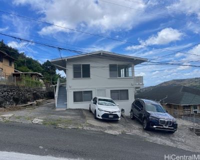 8 Bedroom 3BA 2260 ft House For Sale in Honolulu, HI
