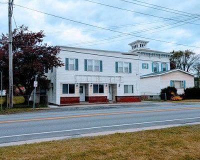 3146 ft Commercial Property For Sale in Whitehall, NY