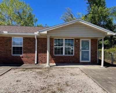 829 Russ Lake Drive. image_url. W/D hookup Parking Unit Amenities w/d hookup Property Amenities on-site laundry parking. 2 Bedroom. 1 Bathroom. 756 ft