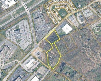 Commercial Property For Sale in Middletown, NY