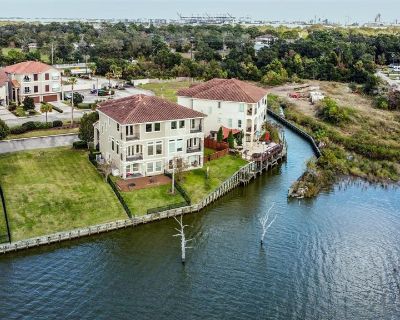 4105 Boardwalk Boulevard, Seabrook, TX 77586