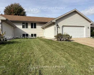 3 Bedroom 2BA 0 ft Pet-Friendly Apartment For Rent in Outagamie County, WI