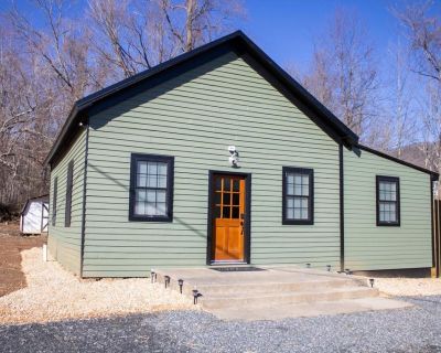 2 Bedroom 1BA 1200 ft Apartment For Rent in Free Union, VA