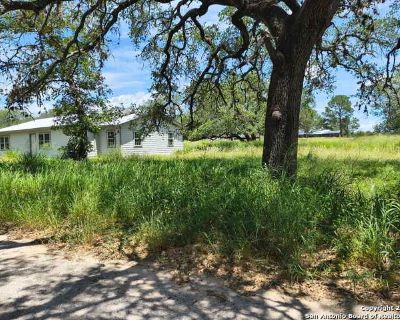 1656 ft Lots and Land For Sale in Poteet, TX