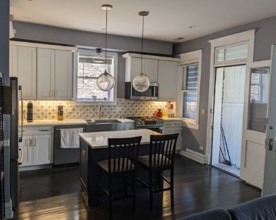 I J (Has a Townhouse). Room in the 1 Bedroom 1BA House For Rent in Chicago, IL
