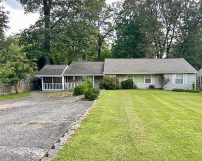 3 Bedroom 2BA 1537 ft Single Family House For Sale in Paducah, KY