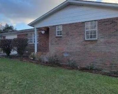 3 Bedroom 2BA 1376 ft Apartment For Rent in Lake Tansi, TN