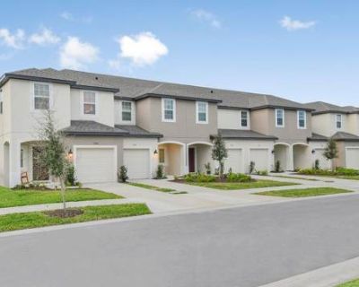 3 Bedroom 2.5BA 1373 ft Pet-Friendly Townhouse For Rent in Laurel, FL