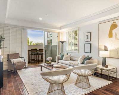 2 Bedroom 2BA 1853 ft Condo For Rent in Pacific Palisades, CA