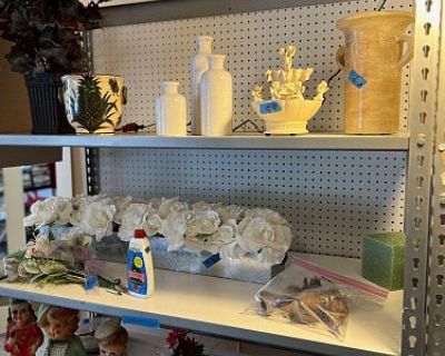 Very Large Indoor Sale-Multi families!