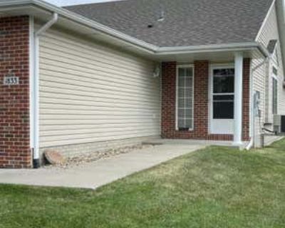 2 Bedroom 2BA 1200 ft Townhouse For Sale in OMAHA, NE