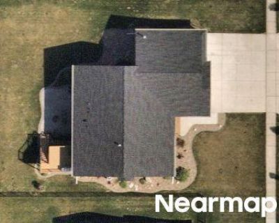 4 Bed 3 Bath Preforeclosure Property in Bismarck, ND 58503 - Grey Hawk Ln