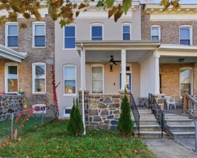 1843 East 29th Street. This harbor city is home to students and families alike, with great apartment living options for all. In unit laundry Patio / balcony Dishwasher Dogs allowed Garage Recently renovated Unit Amenities air conditioning ceiling fan dishwasher garbage disposal in unit laundry microwave oven patio / balcony range refrigerator recently renovated Property Amenities dogs allowed p...