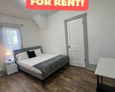 1 Bedroom 1BA House For Rent in Winter Haven, FL