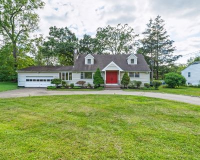 4 Bedroom 3BA Apartment For Rent in Montville Township, NJ